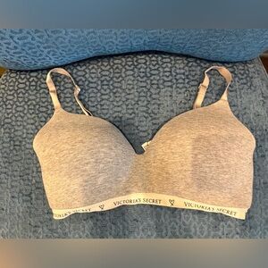 Victoria's Secret Heather Gray with logos t shirt Bra 36DD